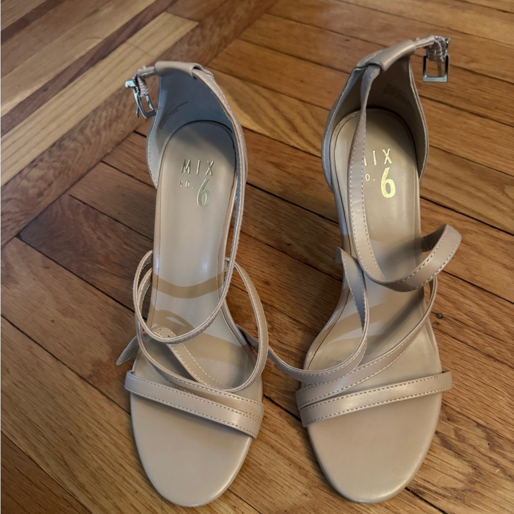 Mix No. 6 Women's Tan Strappy Sandals